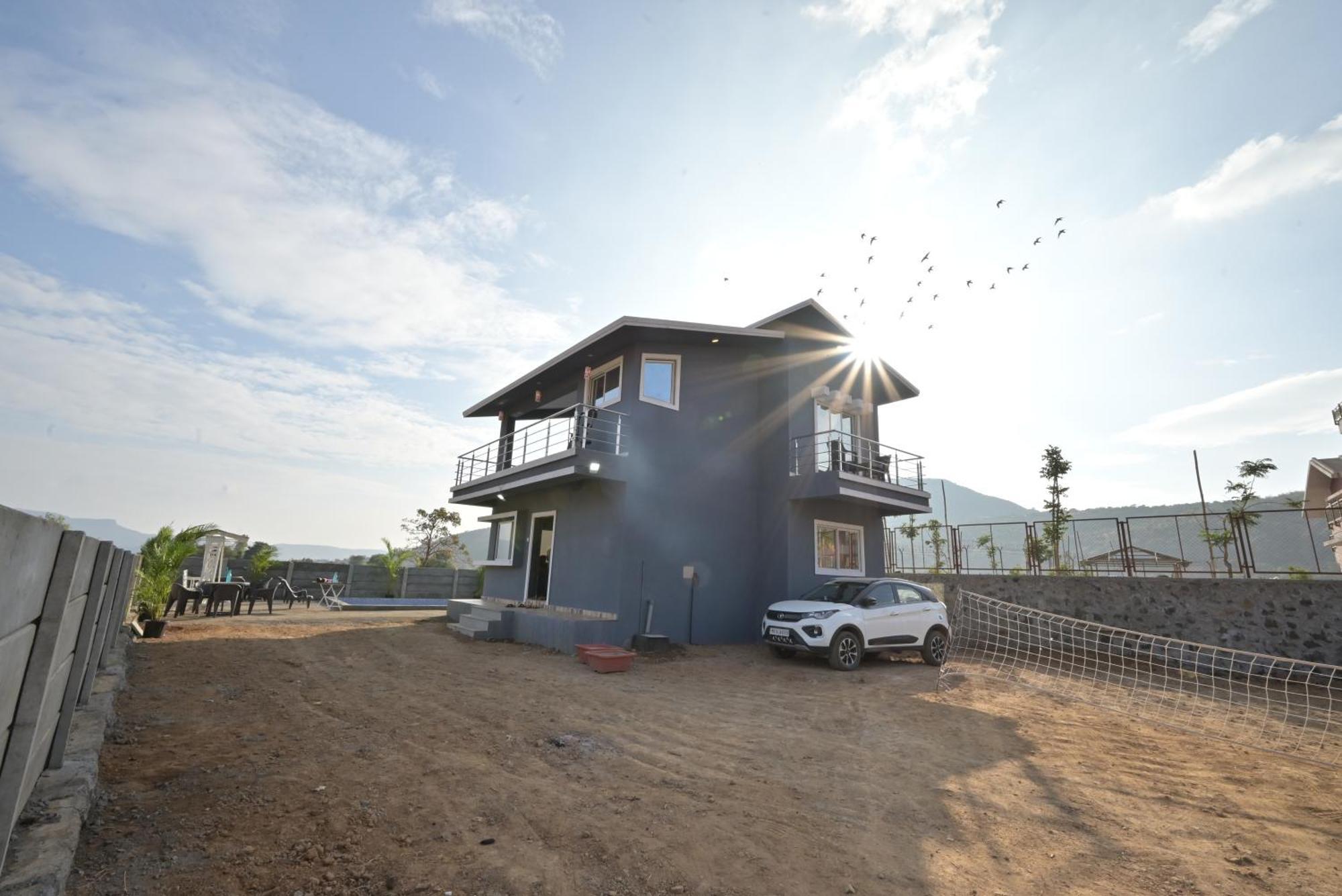 Empyrean Stay II Mirage Villa II Ac II 4Bhk II Largest Pool In Lonavala Li Εξωτερικό φωτογραφία
